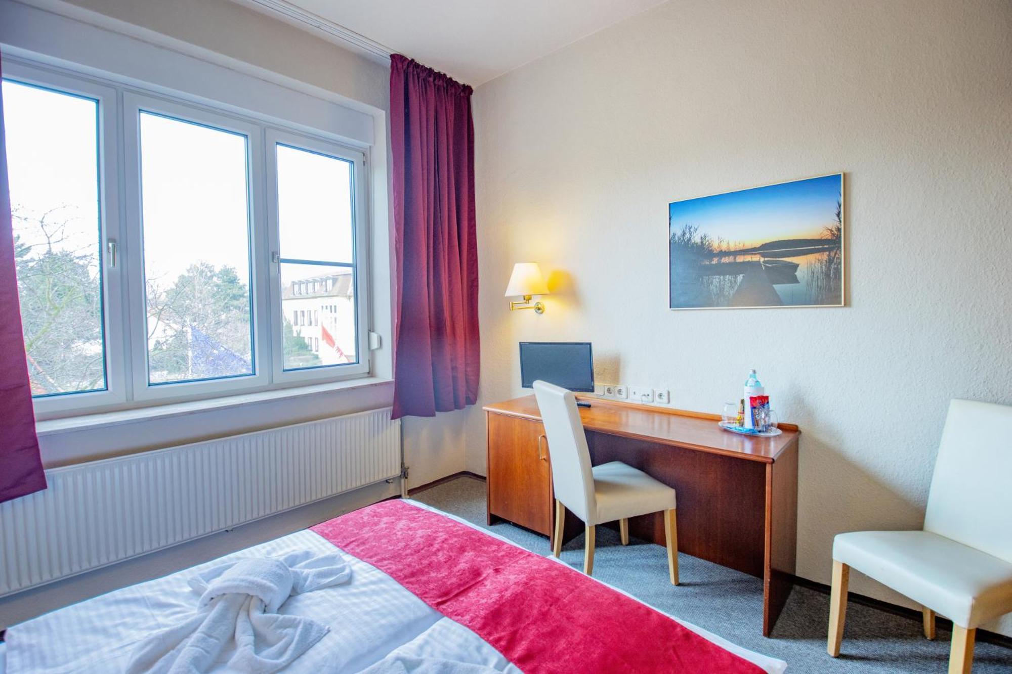 Seehotel Brandenburg An Der Havel Brielow Екстериор снимка