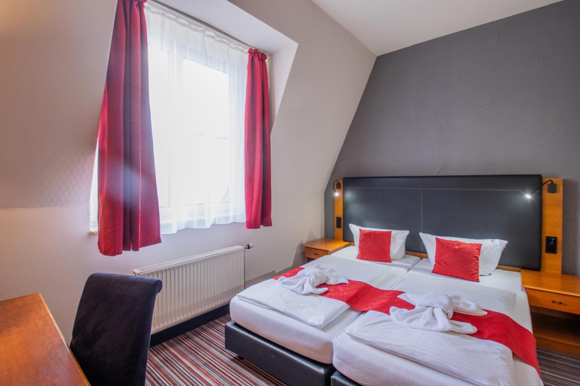 Seehotel Brandenburg An Der Havel Brielow Екстериор снимка