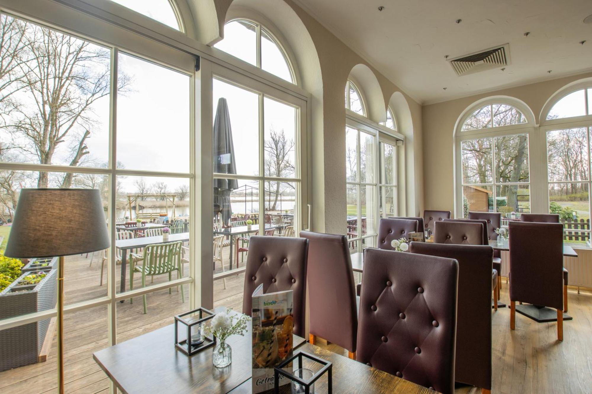 Seehotel Brandenburg An Der Havel Brielow Екстериор снимка