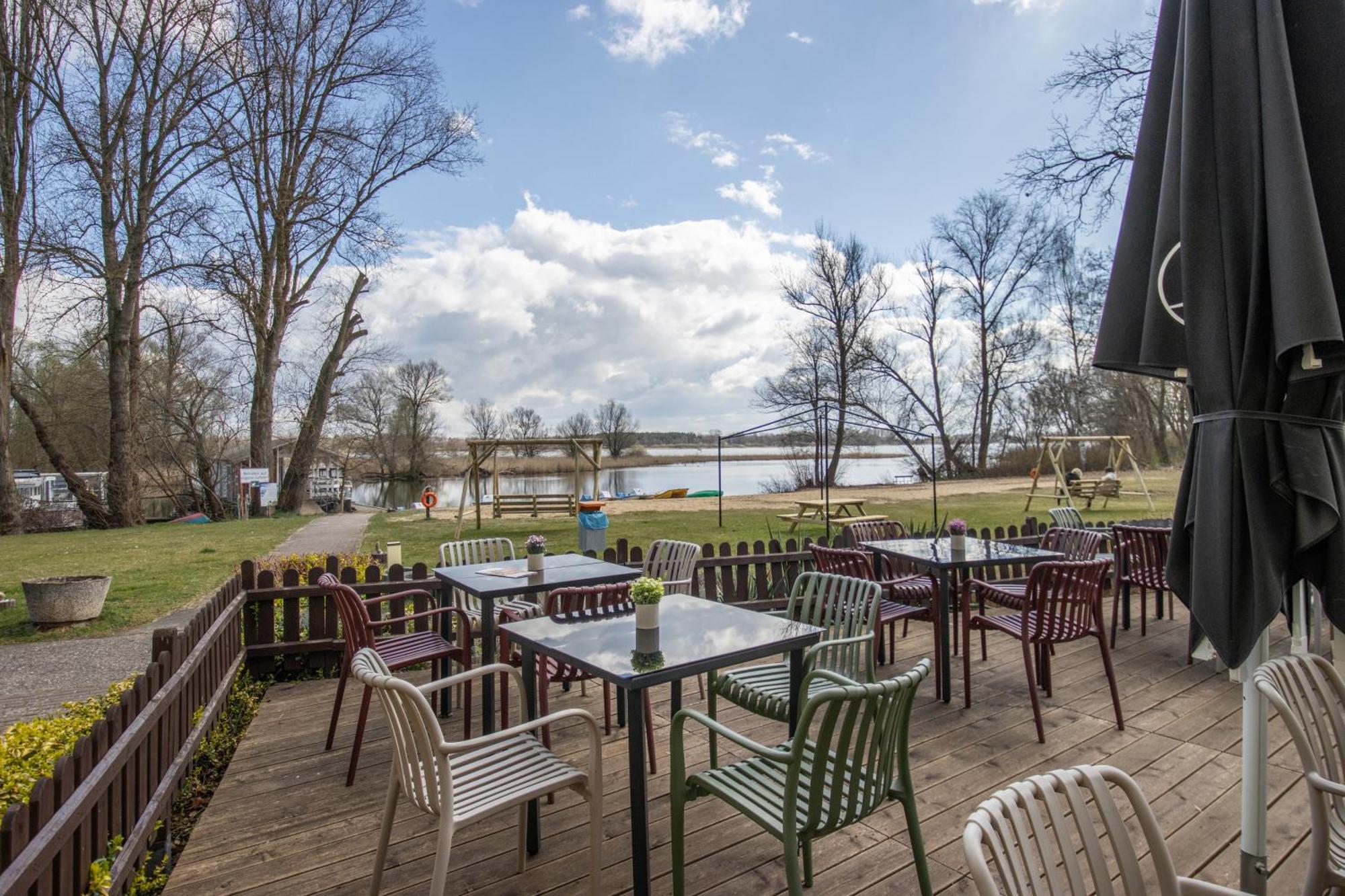 Seehotel Brandenburg An Der Havel Brielow Екстериор снимка