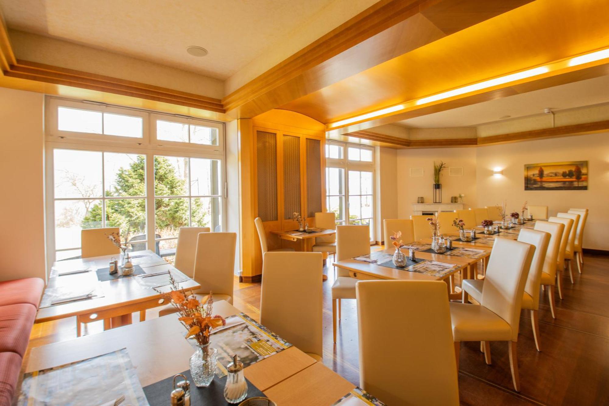 Seehotel Brandenburg An Der Havel Brielow Екстериор снимка
